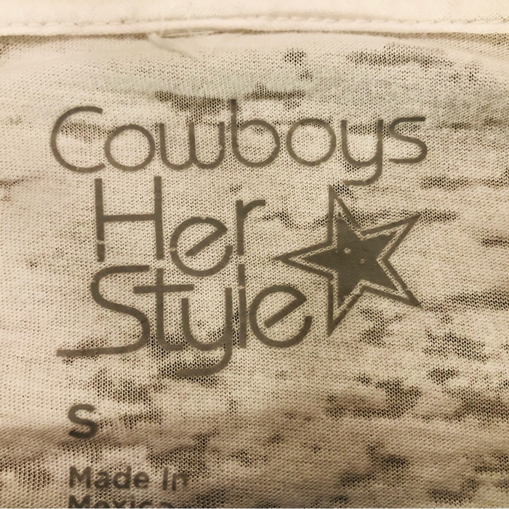 Women’s Dallas Cowboys sheer team t-shirt, size S - Picture 4 of 4